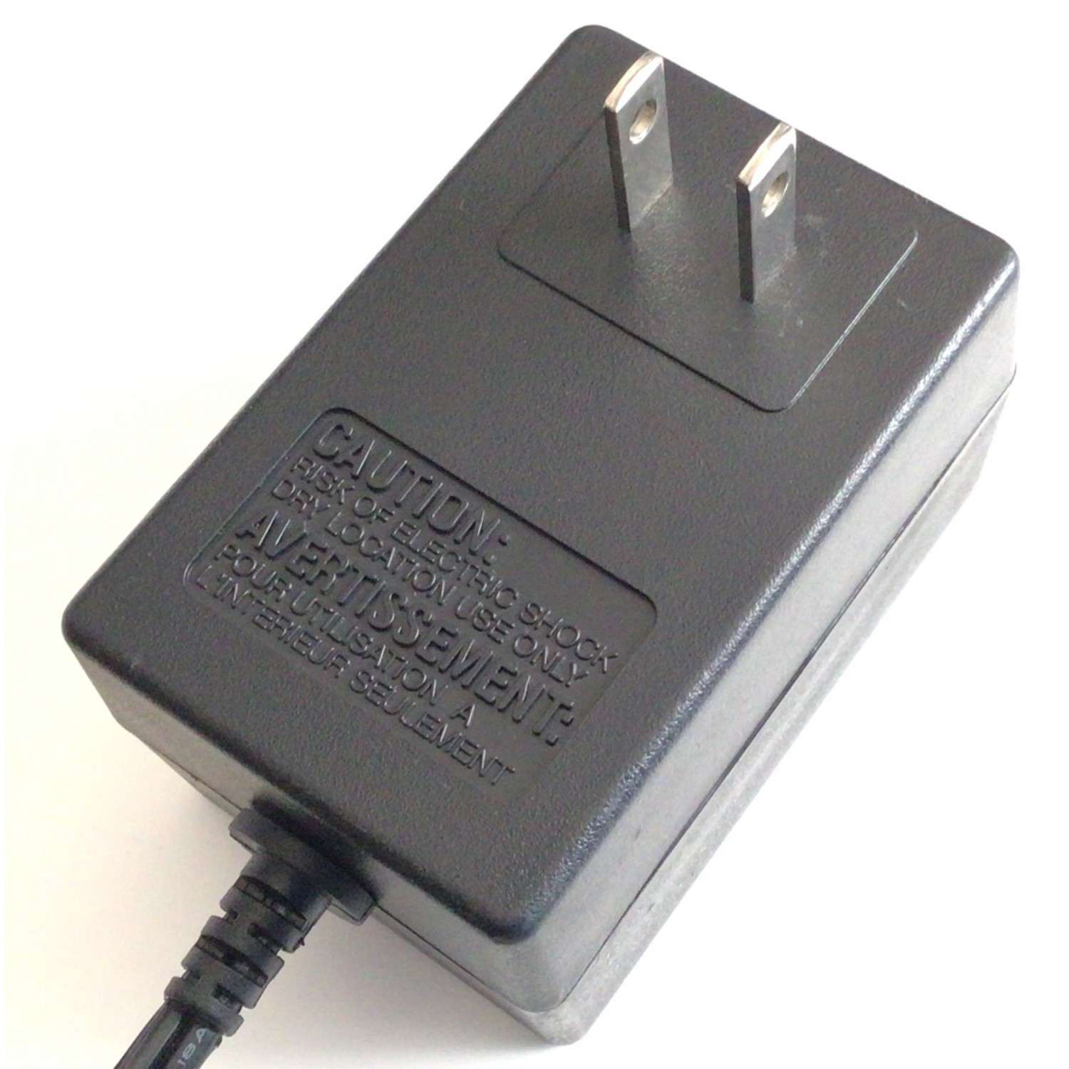 CARGADOR / ADAPTADOR DE FUENTE DE ALIMENTACION ON-TECH  VCA-VCD / NUMERO DE PARTE J-10W-050UL1 / 60950 / 3011673 / ENTRADA VCA 100-240VAC 47-63HZ / SALIDA VCD 5VDC/2.A / MODELO J-10W-050UL1 - Imagen 4